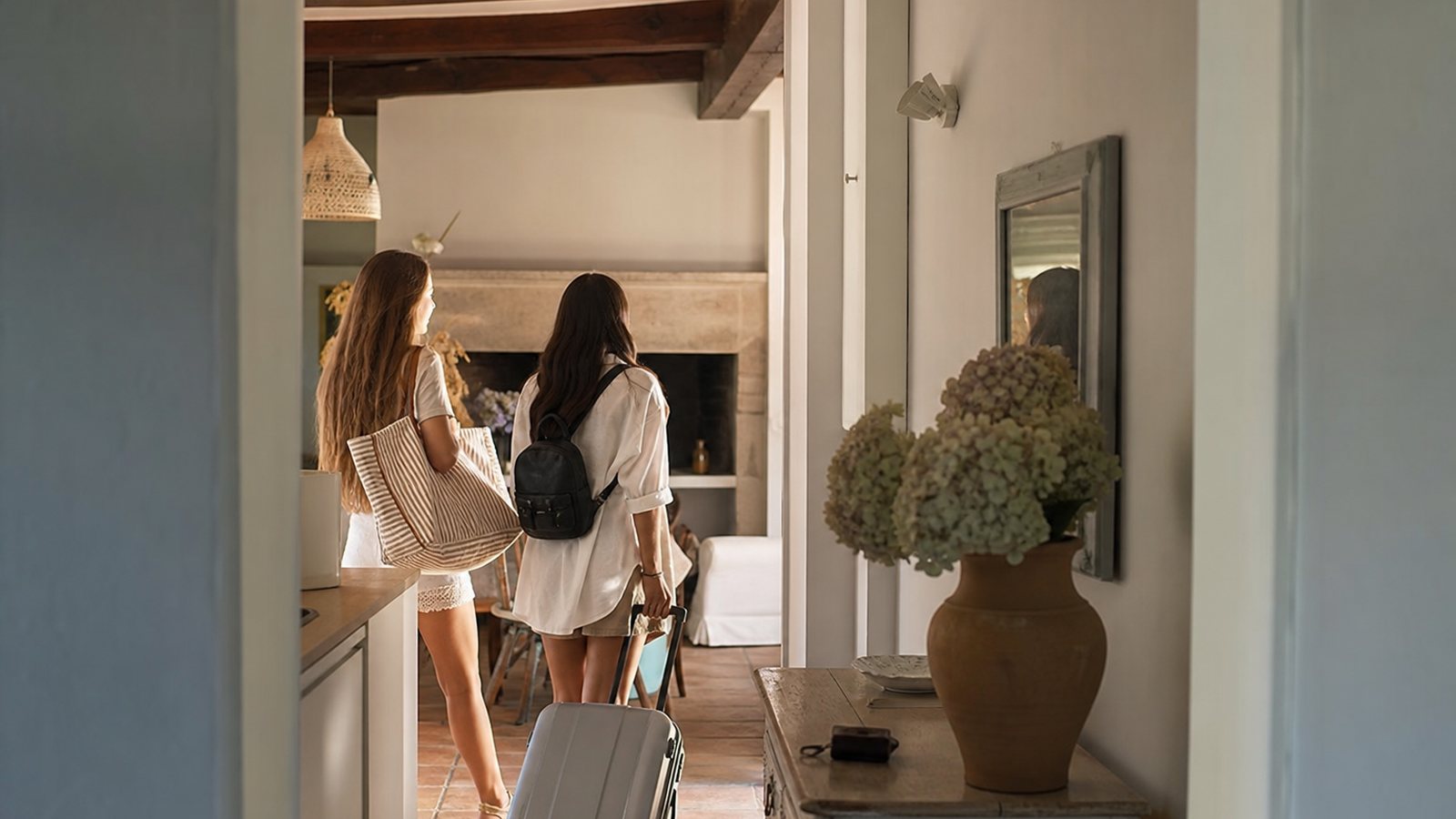 Chambre soignée d'un meublé de tourisme moderne prête à la location